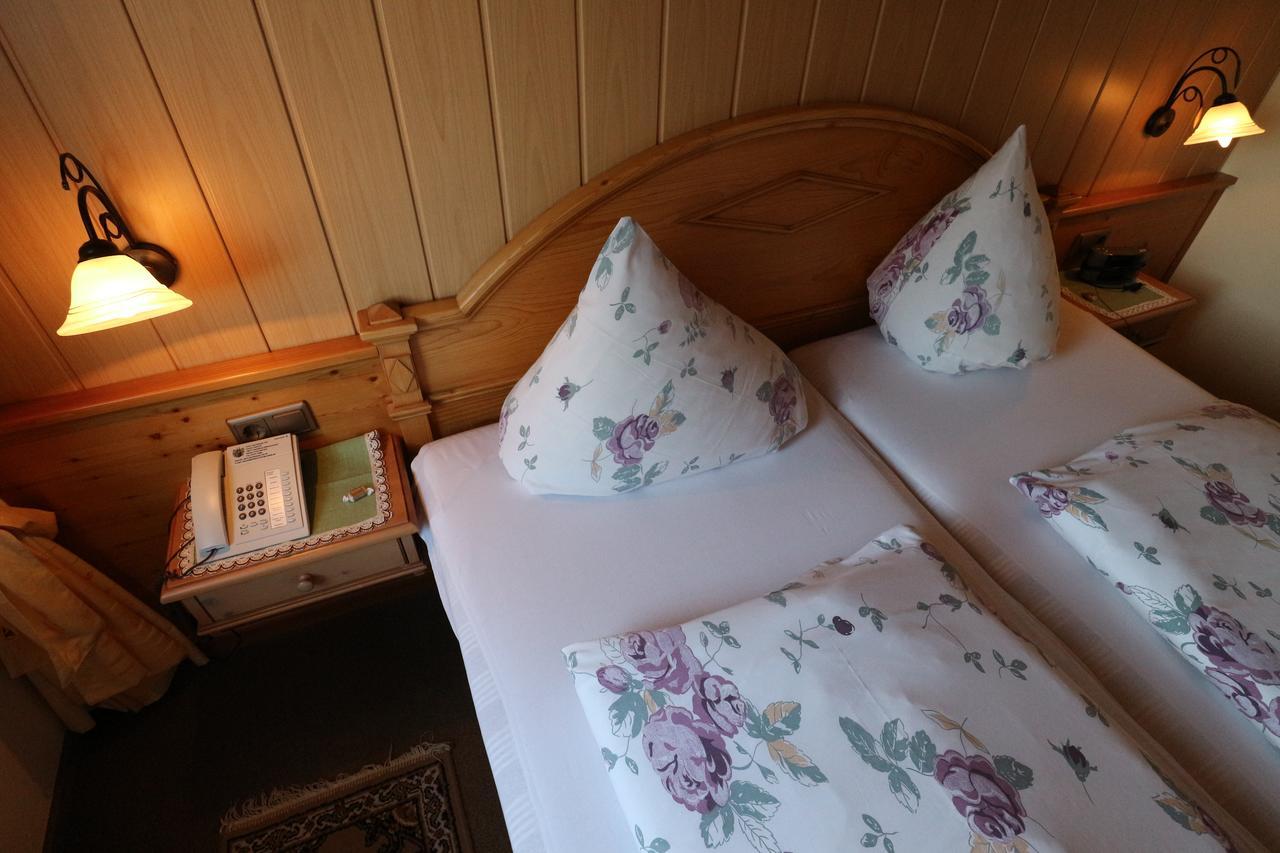 Hotel Dachsberger-Hof Wittenschwand Екстер'єр фото