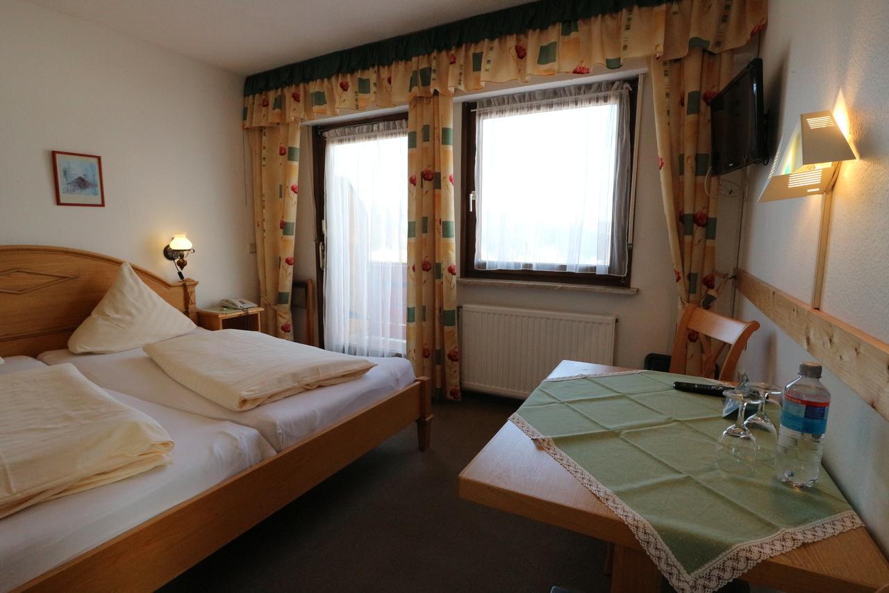 Hotel Dachsberger-Hof Wittenschwand Екстер'єр фото